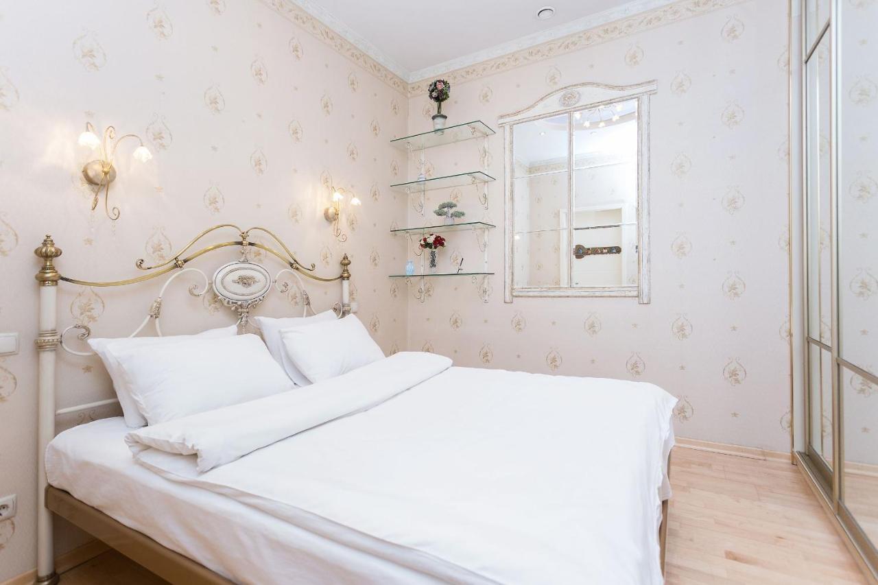 Lux Apartments Lenina ミンスク エクステリア 写真