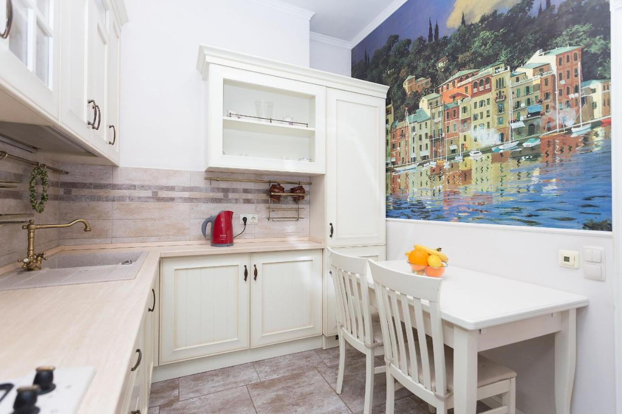 Lux Apartments Lenina ミンスク エクステリア 写真