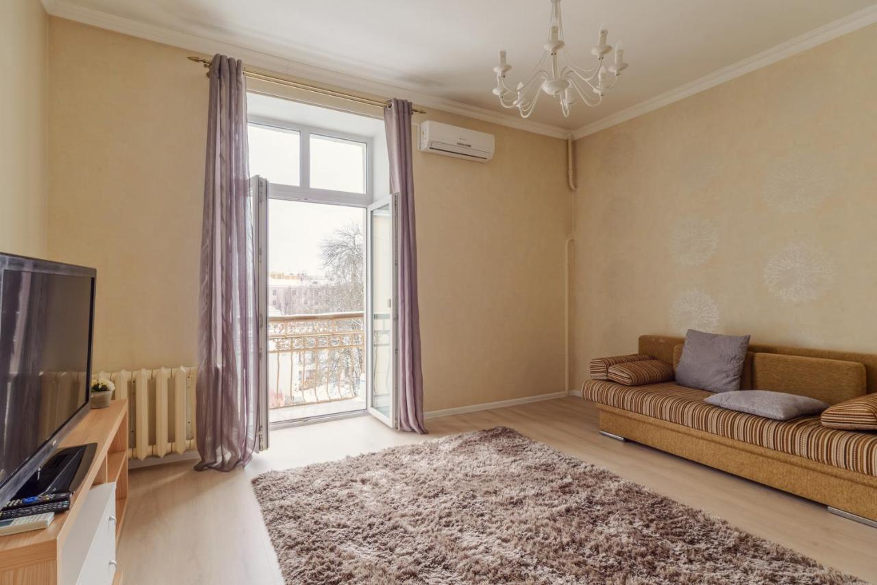 Lux Apartments Lenina ミンスク エクステリア 写真