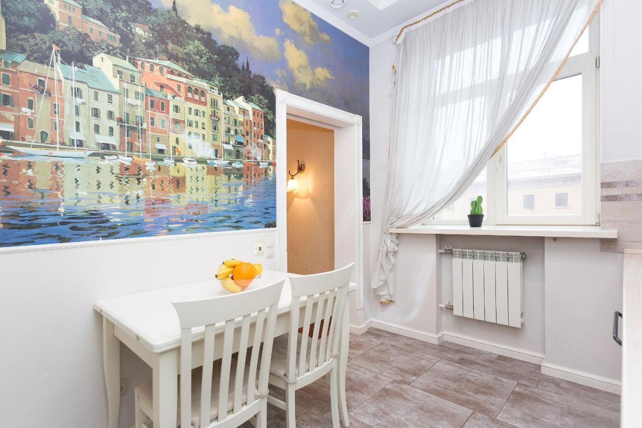 Lux Apartments Lenina ミンスク エクステリア 写真